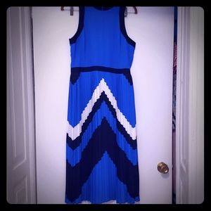 Banana Republic dress never worn